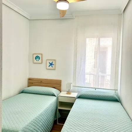 Atico Con Terraza Cerca Del Mar Boliches Апартаменти